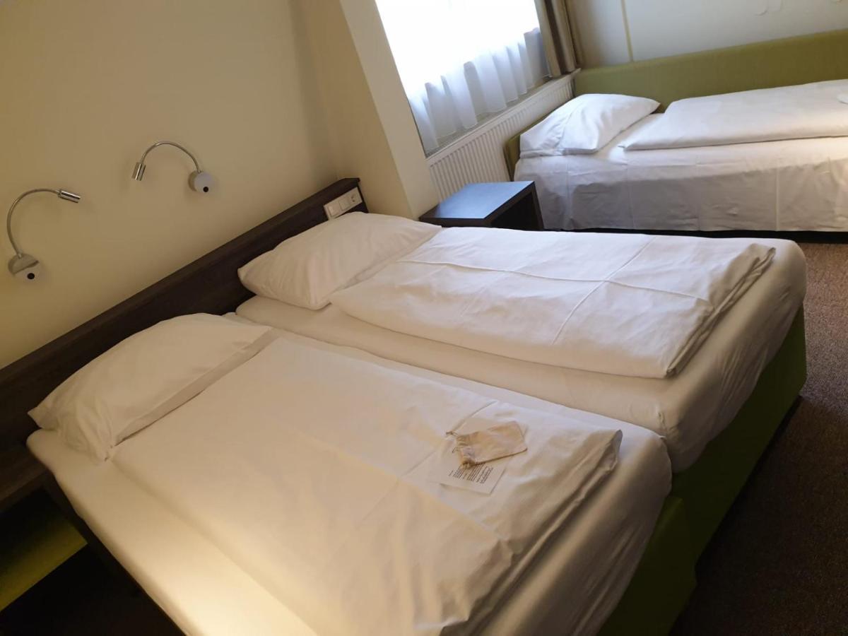 베링어스 시티 호텔 뉘른베르크 외부 사진